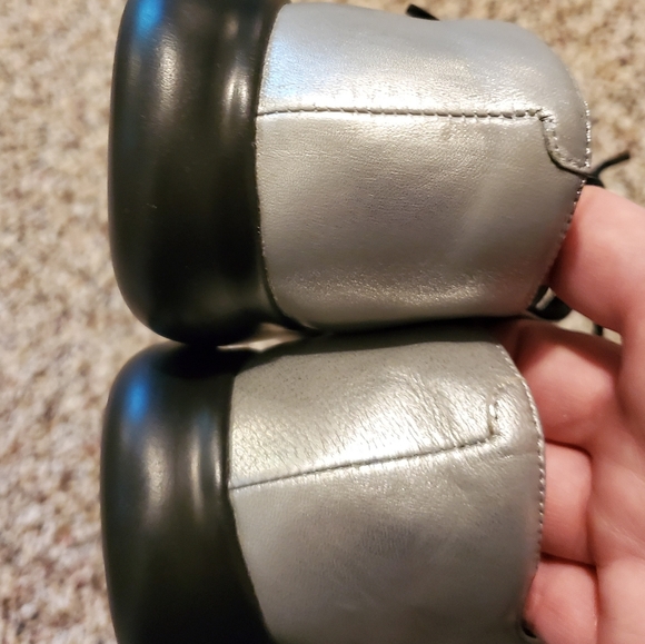 🩶Cole Haan🩶nwot, silver wingtip oxford, size 7.5 - Picture 3 of 4